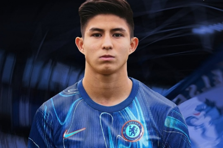 未来亚一锋?16岁哈萨克小将欧冠传射建功,他早被蓝军400万预订