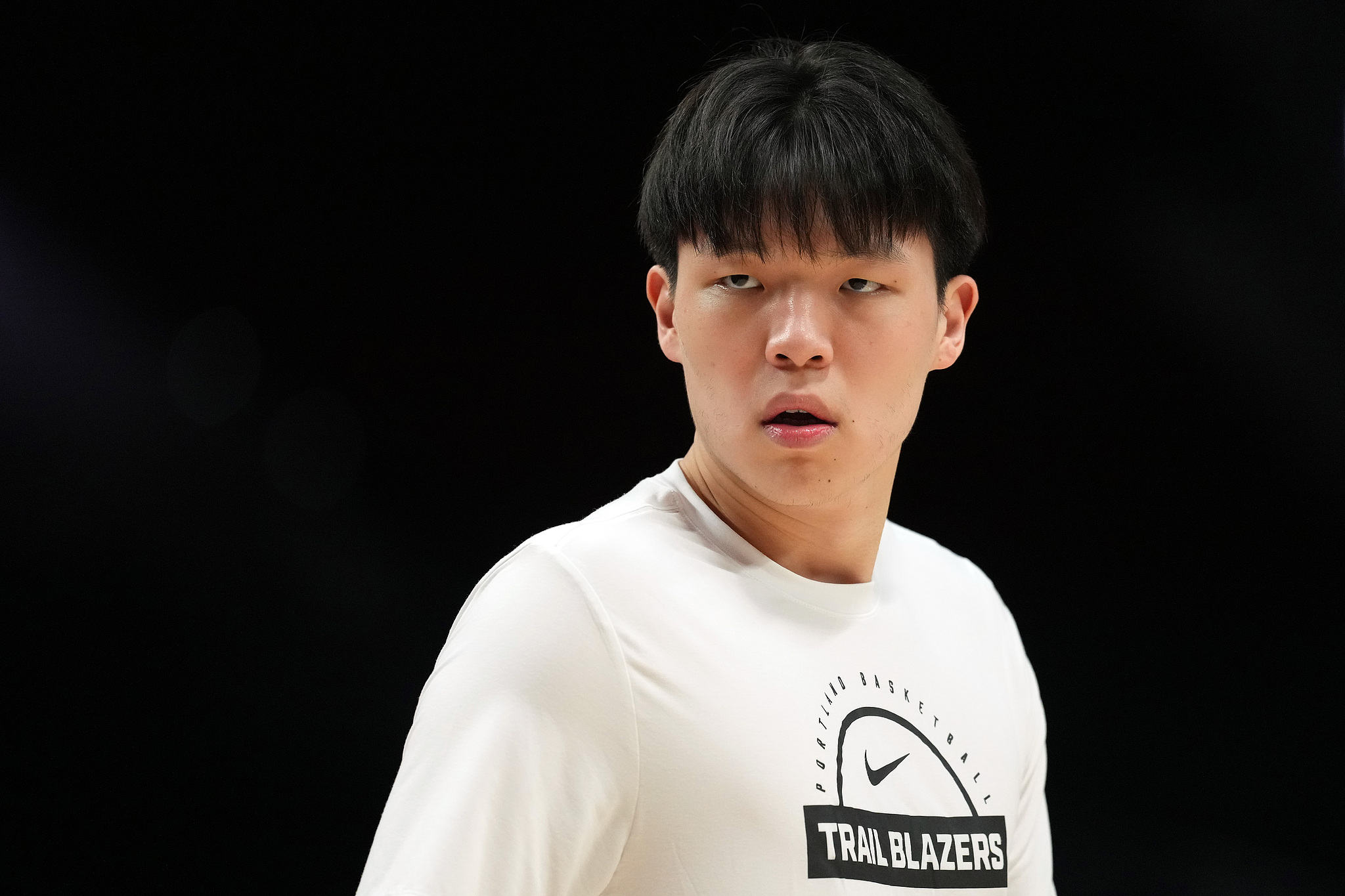 app下载-开拓者官方：球队将杨瀚森下放至G联赛混音队